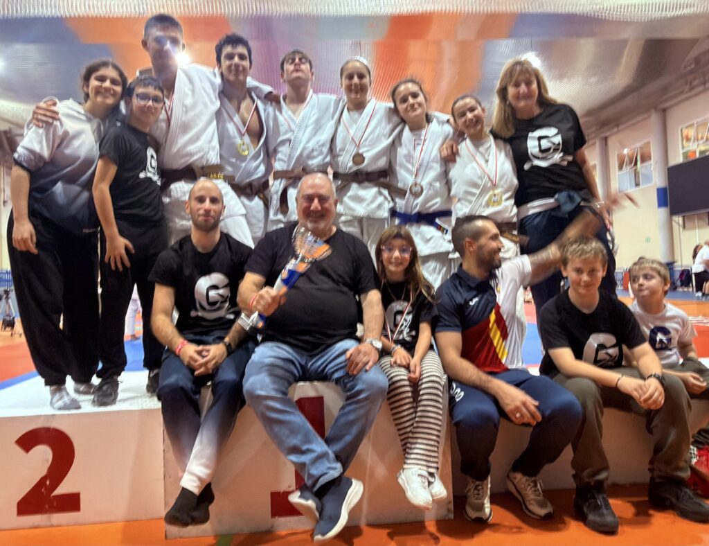 El judo Club Grandmontagne domina el Trofeo Internacional "Vicente Zarza" 1 GRANDMONTAGNE. CADETE 1